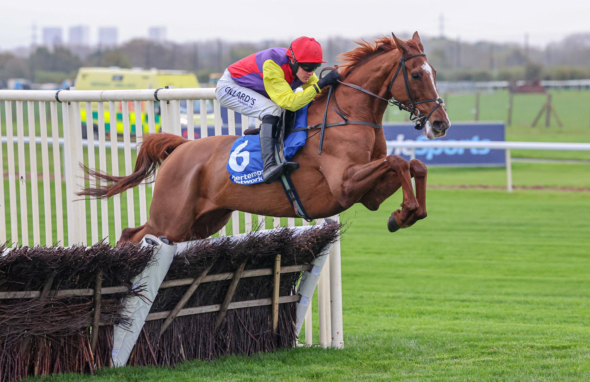 What Time In The Grand National On